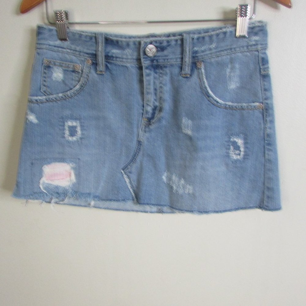 American Eagle Mini Skirt 6 Distressed Denim - Picture 3 of 13